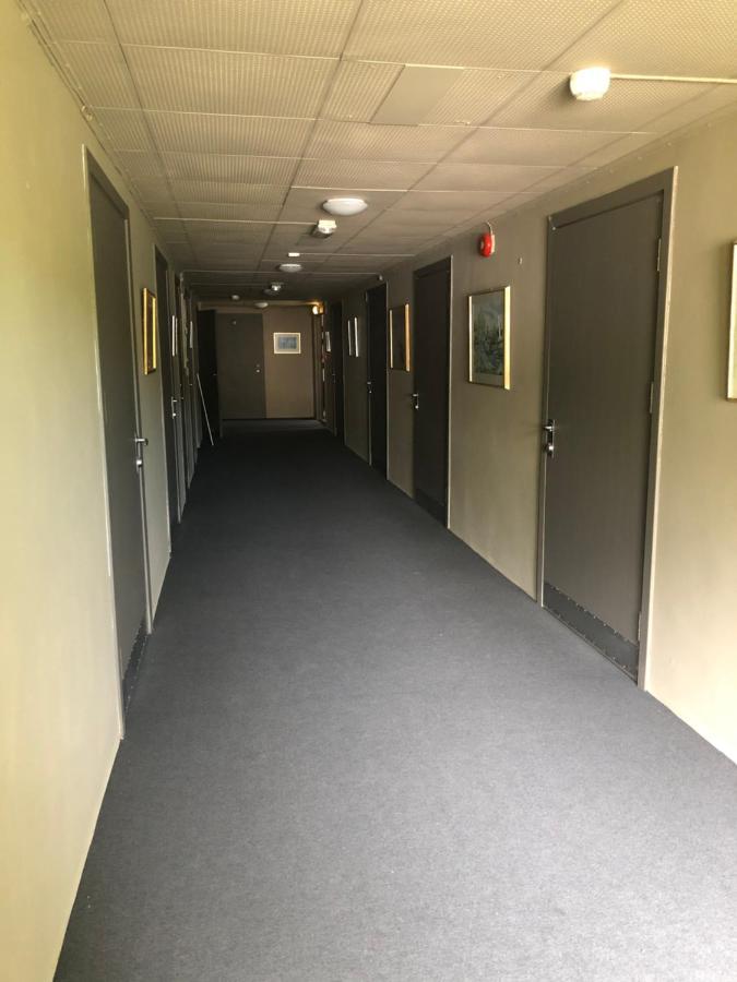 Lovisenlund Vandrarhem Ovrebo Exteriör bild