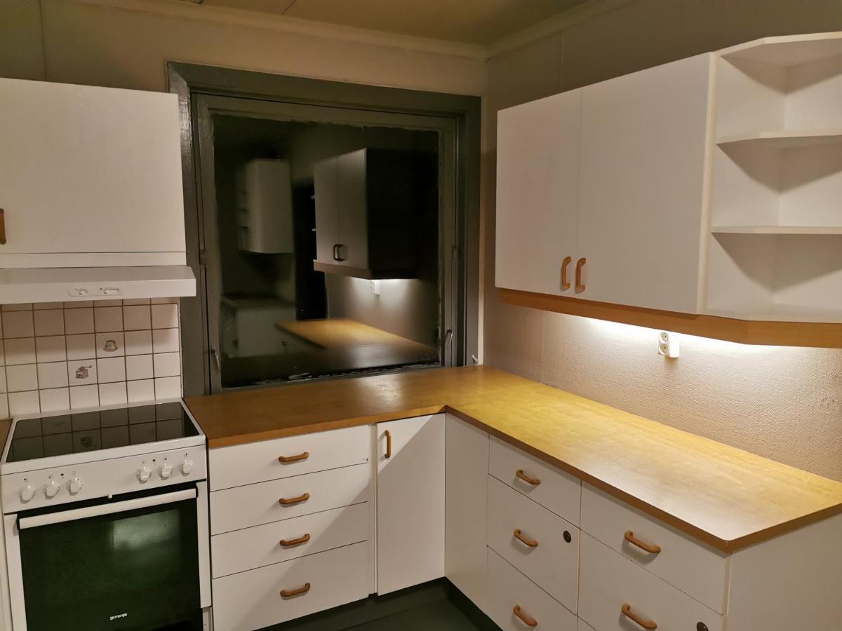 Lovisenlund Vandrarhem Ovrebo Exteriör bild