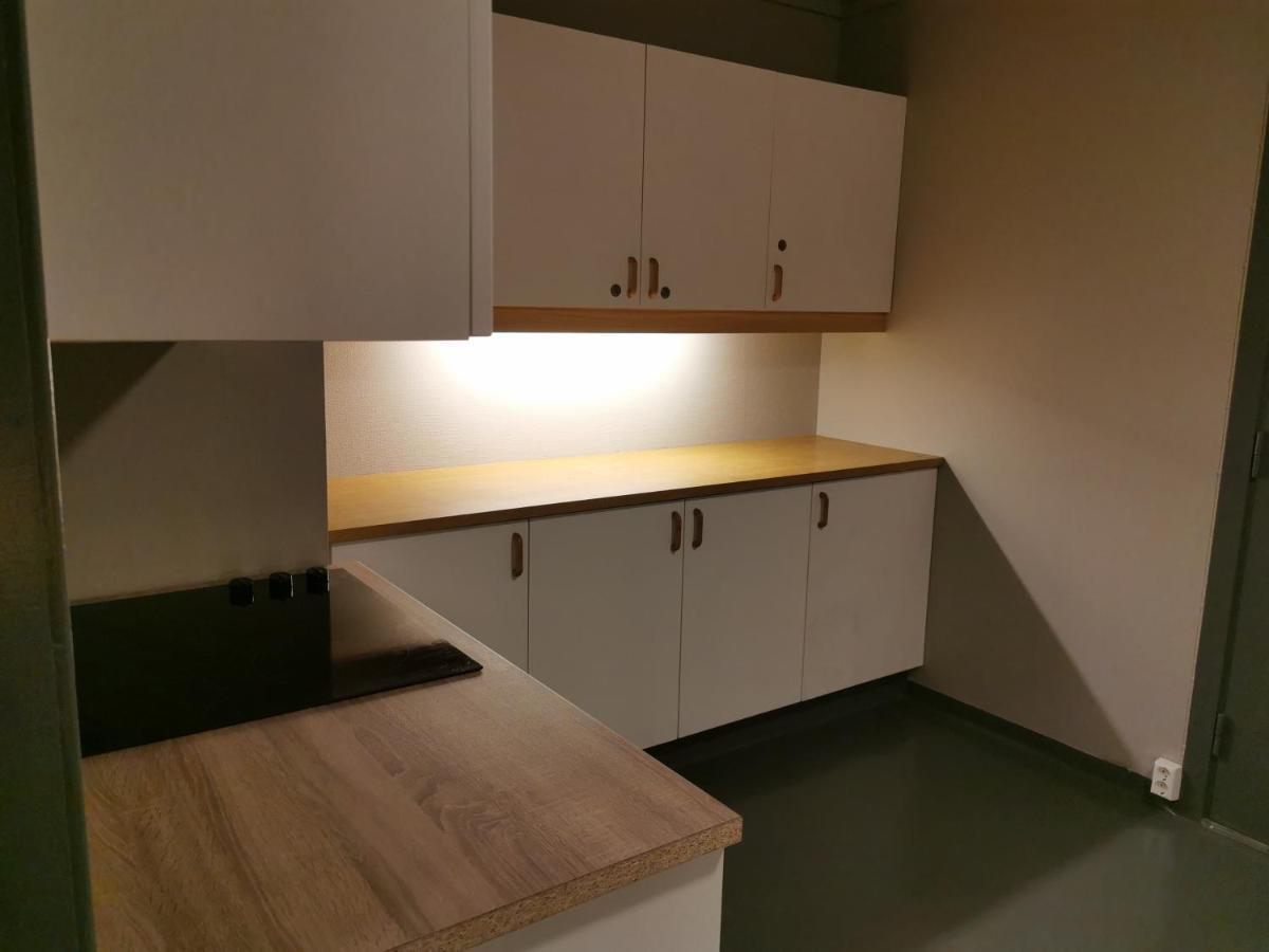 Lovisenlund Vandrarhem Ovrebo Exteriör bild
