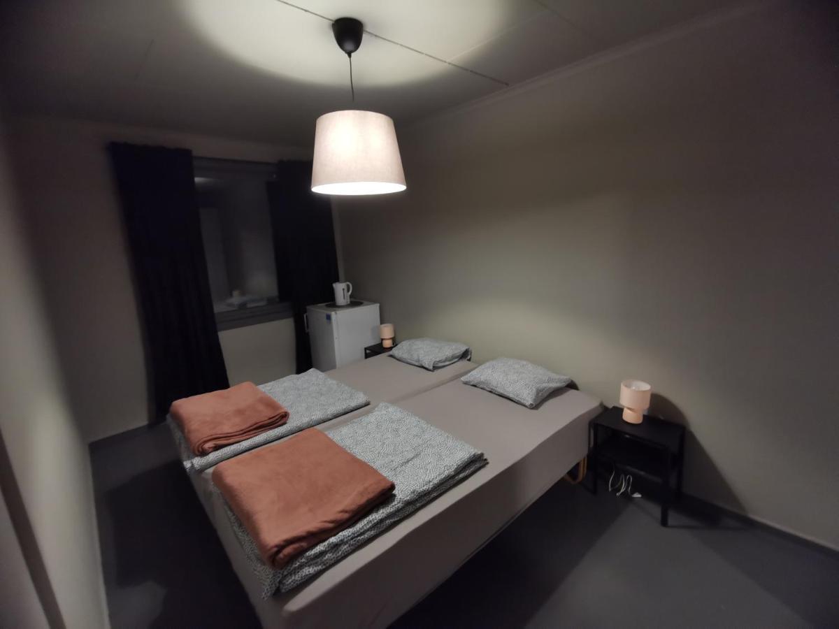 Lovisenlund Vandrarhem Ovrebo Exteriör bild