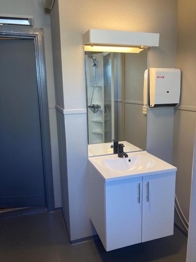 Lovisenlund Vandrarhem Ovrebo Exteriör bild